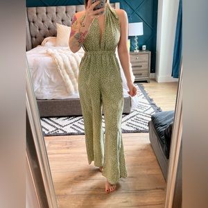 Wide leg backless jumpsuit